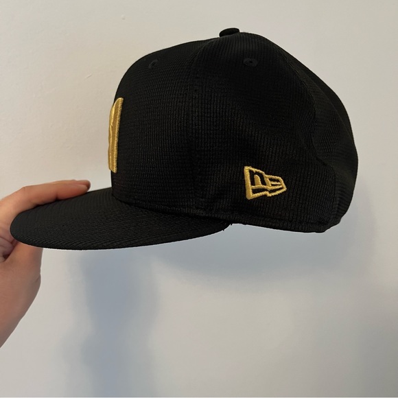 CLOSING SALE! 
Los Angeles Football Club Hat - Picture 4 of 7